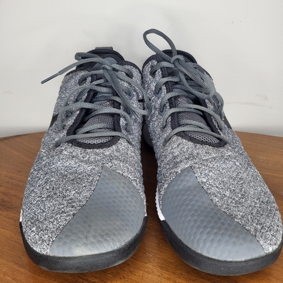 Nike LeBron Witness 3 Dark Grey Men's Size 10.5 - Picture 5 of 15